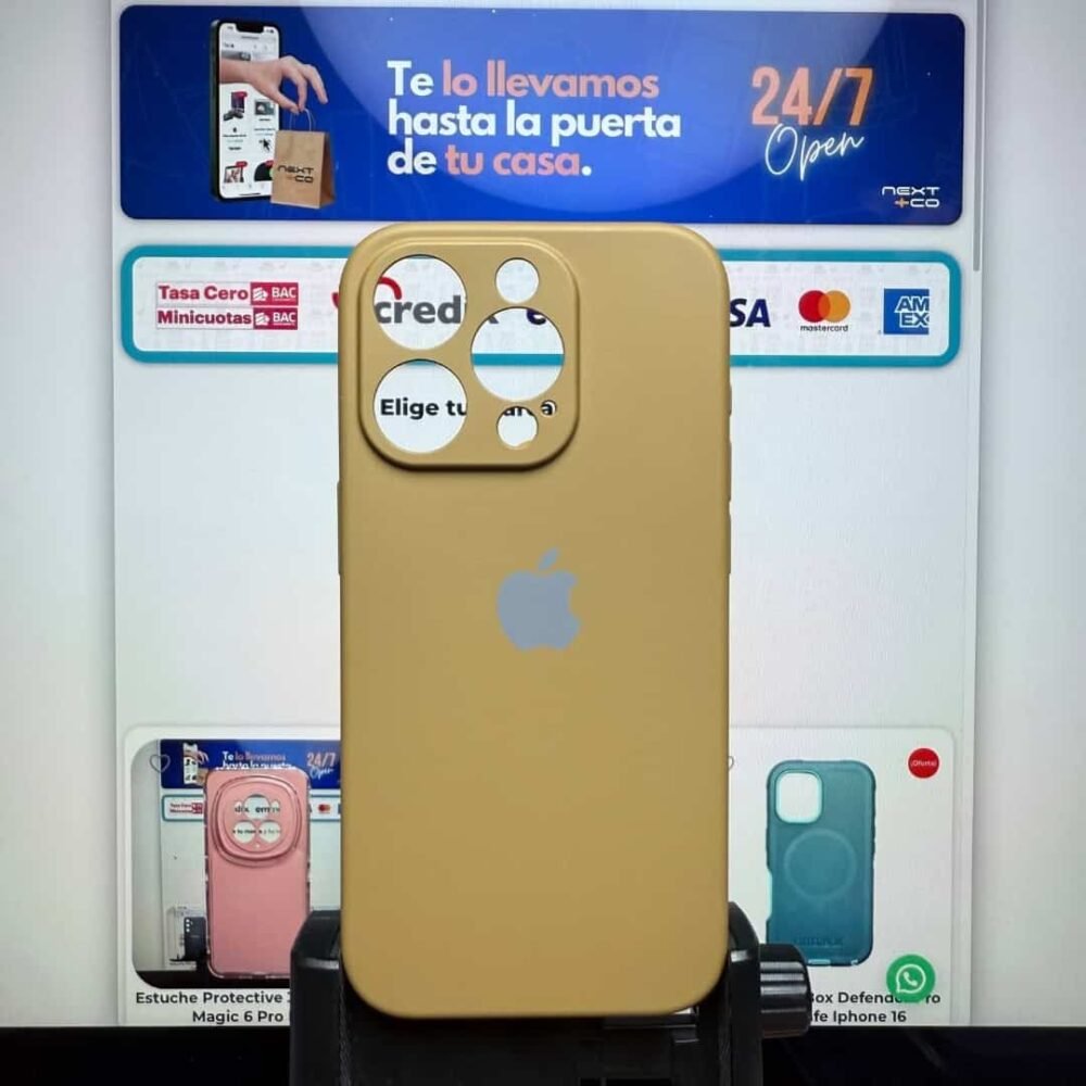 Estuche Silicon Iphone 15 Pro Cafe Claro