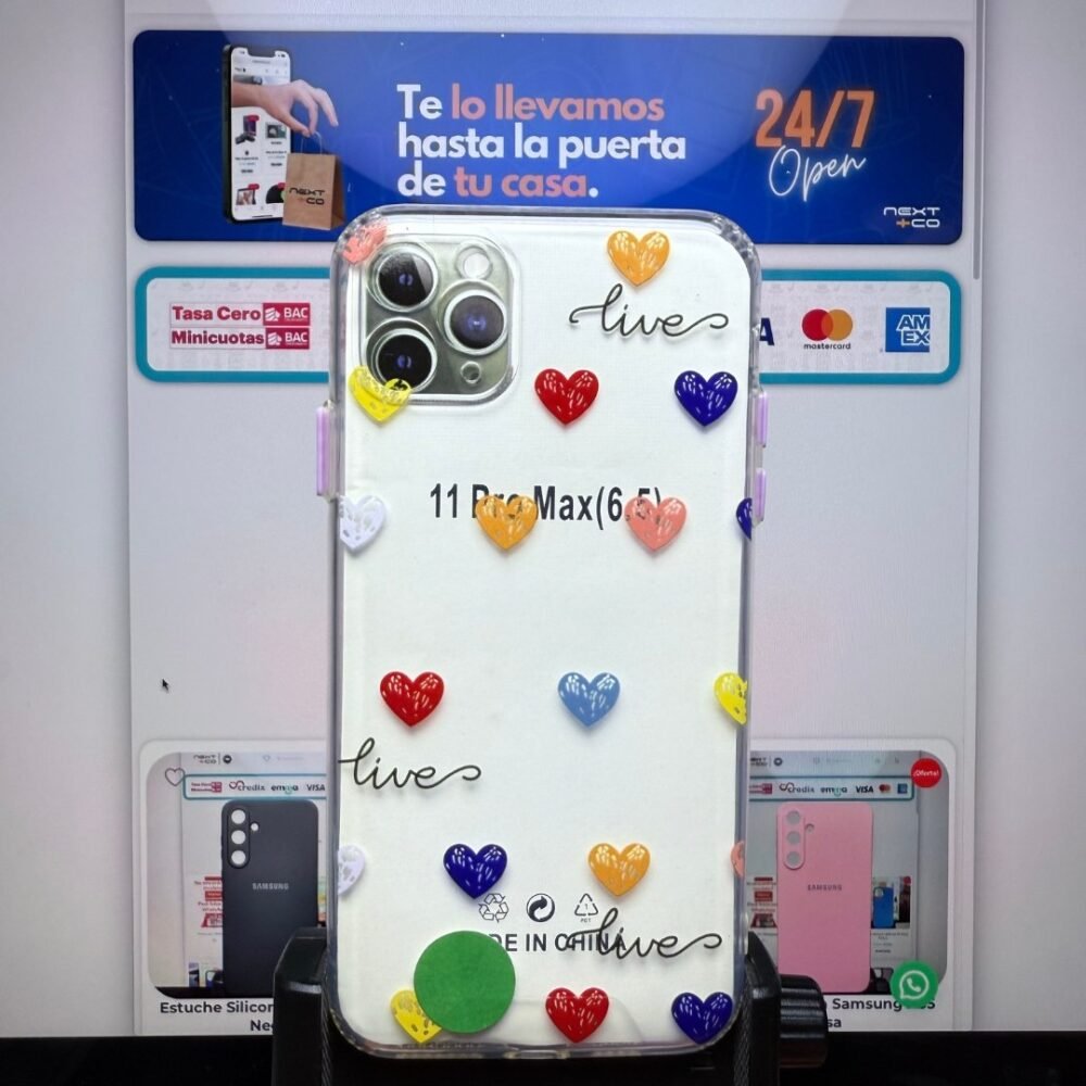 Estuche Transparente Diseño corazones iphone 11 pro max